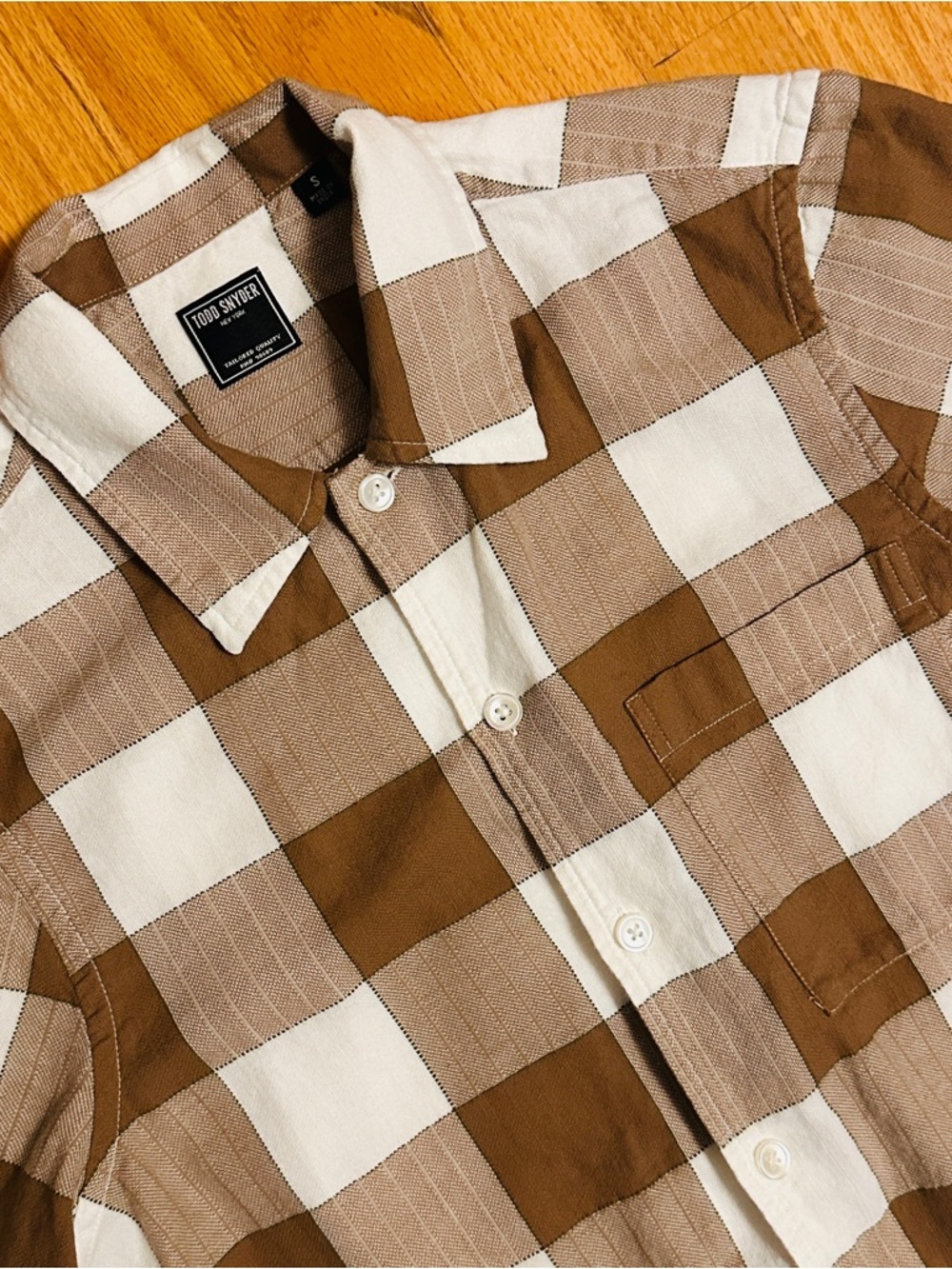 Todd Snyder Cotton Check Camp Collar
Mens Small Short Sleeve Shirt in Brown